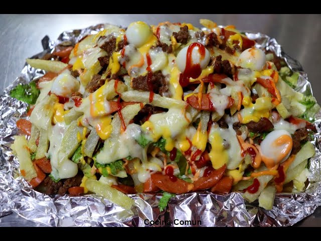 Salchipapa Combinada